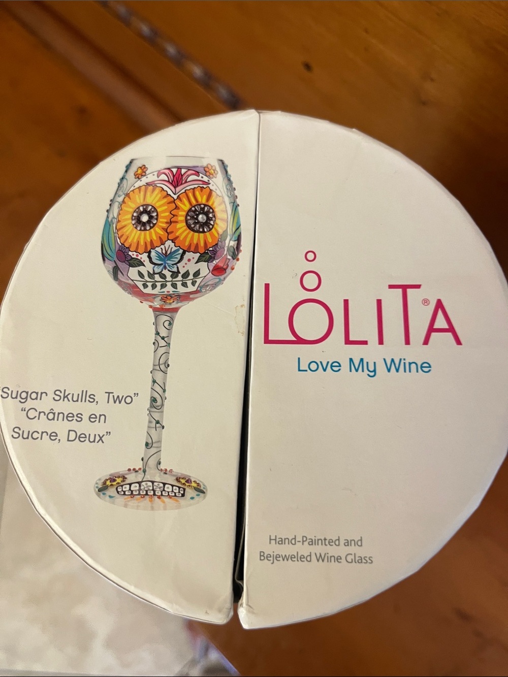 Lolita wine glass box. Sold glass to… @lgonzales0328. Happy to send you the box.